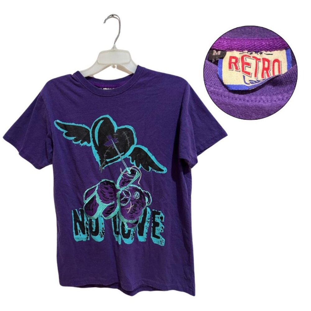 Vintage Retro Purple Graphic Tee 'No Love' medium
